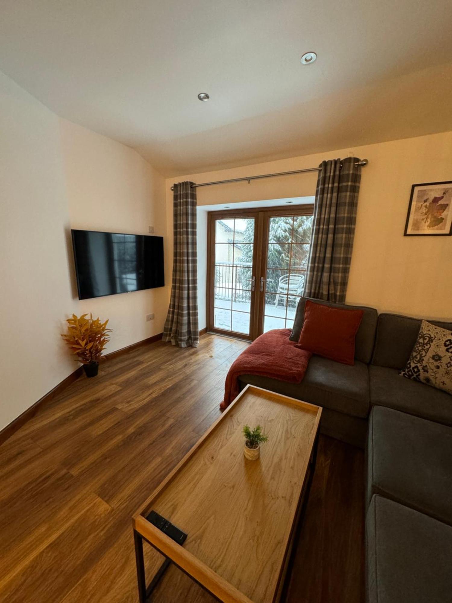 1 Sheraton Apartments فورت ويليام المظهر الخارجي الصورة
